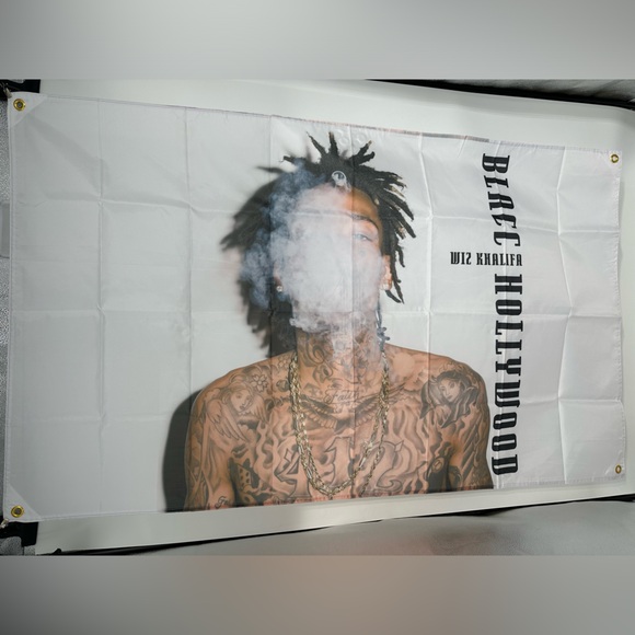 Wiz Khalifa Blacc Hollywood Tapestry flag 3x5 ft with 4 grommets - Picture 1 of 2